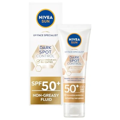 Abbildung von NIVEA SUN UV Face Specialist Luminous630 LSF 50+ Sonnenfluid (40 ml), reduziert sichtbar sonnenbedingte Flecken für eine ebenmäßige und strahlende Haut, nicht fettend, mit Hyaluronsäure Vitamin E