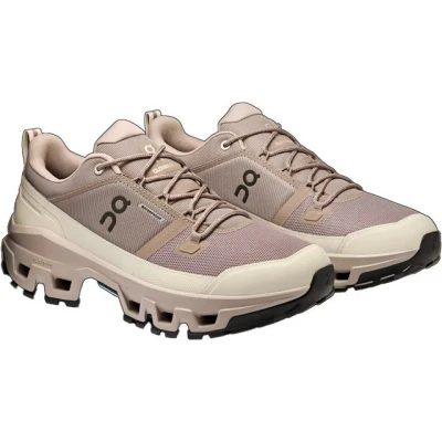 Abbildung von On Cloudrock Low WP Herren (Hellbraun 42,5 EU) Typ A (Halbschuhe)
