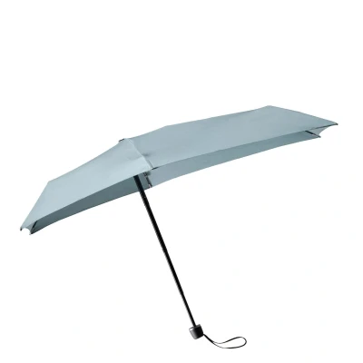 Abbildung von SENZ micro foldable storm umbrella winter sky