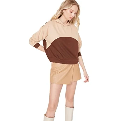 Abbildung von Trendyol Damen Hood Colorblock Regular Sweatshirt, braun, 32