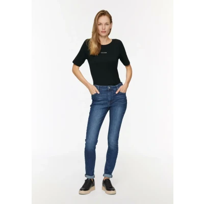 Abbildung von s.Oliver Elastisches MIT Label Tshirt basic, Damen, Größe: 44, Schwarz