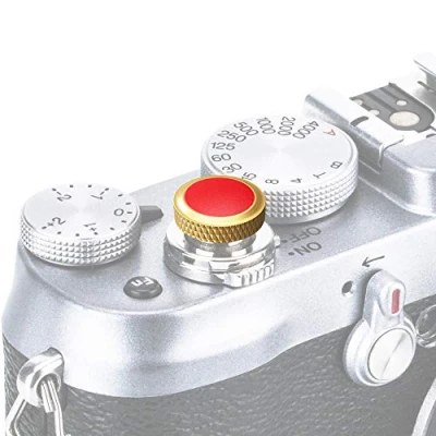 Abbildung von PROfezzion Deluxe Robustes Metall Weichen Sharp Auslöseknopf für Fujifilm X E3 E2 E2s E1 X30 X20 X10 etc. Kameras Dunkle Goldrute mit Rot Mikrofaser Leder Oberfläche