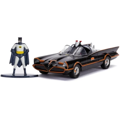 Abbildung von Jada Toys Batman Auto mit Figur 1989 Batmobile 1:32