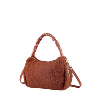 Abbildung von COLLEZIONE ALESSANDRO Schultertasche &quot;Teddy&quot;, aus rostrotem Teddystoff mit Leder