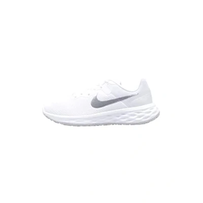 Abbildung von NIKE Performance W Revolution 6 Laufschuh Neutral, Damen, Größe: 36.5, White/metallic silver/pure platinum Schuhe