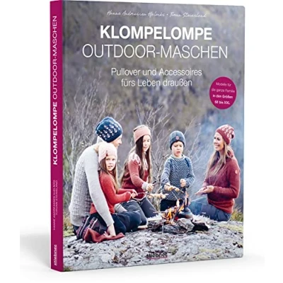 Abbildung von Klompelompe Outdoor Maschen. Pullover und Accessoires fürs Leben draußen. Skandinavisches Strickdesign für die ganze Familie: praktisch, nachhaltig abenteuertauglich.
