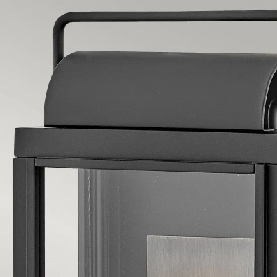 Abbildung von Hinkley HK Sag Harbor M BK Wandleuchte E14 40W IP44 Aluminium, klares Glas; schwarz L:14cm B:22.8cm Ø22.8cm dimmbar