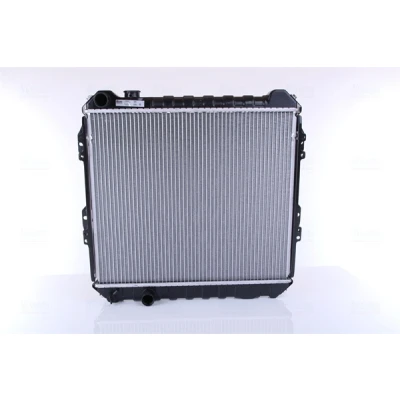 Abbildung von NISSENS 64845 Kühler, Motorkühlung Aluminium 450 515 32 Kühlrippen gelötet TOYOTA: HILUX 5 Pick up, VOLKSWAGEN: Taro