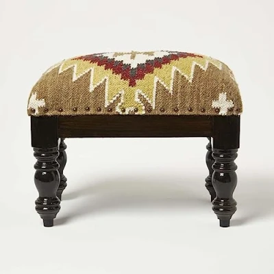 Abbildung von Homescapes Kelim Hocker Jaipur 30x50 cm, rechteckig mit handgewebtem Bezug, Polsterhocker Holzbeinen