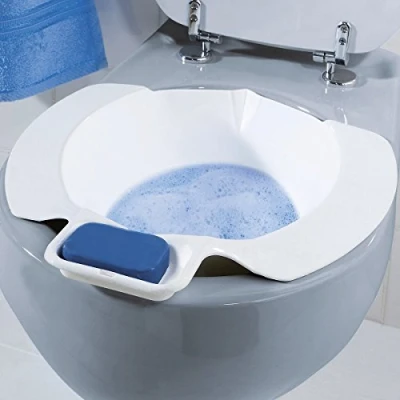 Abbildung von Bidet mit Seifenablage 1 St