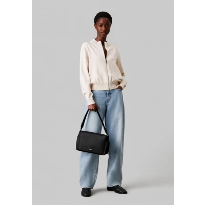 Abbildung von Calvin Klein MUST Satchel MONO Handtasche, Damen, Größe: One Size, Black