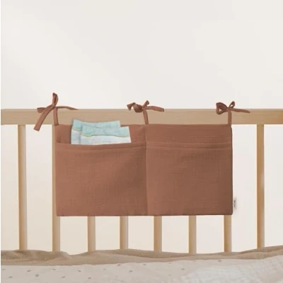 Abbildung von Artee Bettnestchen Babybett Organizer Taschen Aufbewahrung aus Musselin