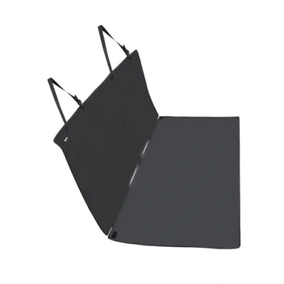 Abbildung von Amazon Basics Auto Rücksitzabdeckung für Hunde, 119 x 142 cm, Schwarz