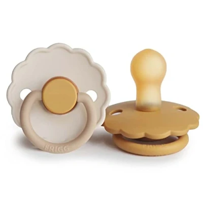 Abbildung von FRIGG Daisy Latex Schnuller 2er Pack Block Naturkautschuk Symmetrische Kirschform BPA frei Made in Dänemark Kamille/Honiggold Größe 1 (0 6 Monate)