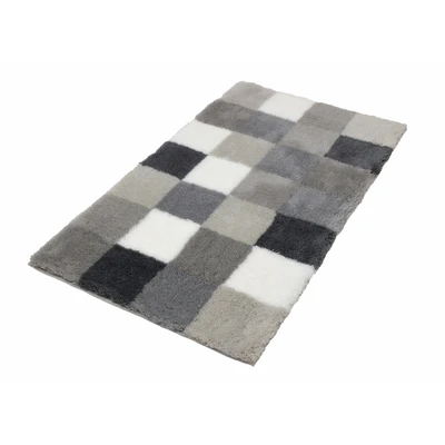 Abbildung von Kleine Wolke Badematte &quot;Caro&quot;, Höhe 25 mm, rutschhemmend beschichtet, fußbodenheizungsgeeignet, Badteppich, modernes Karo Muster, Pastell Farben, waschbar