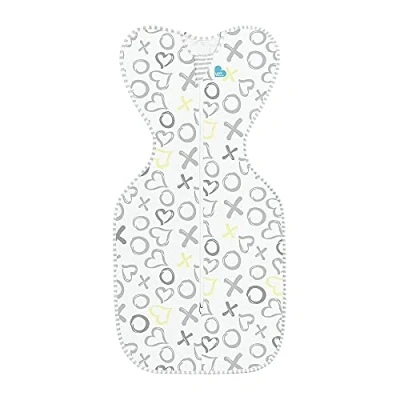 Abbildung von Love To Dream Pucksack, Bambus Viskose Lite, Neugeboren (2,2 3,8kg), ideal für warme Temperaturen 24 27C, Arme hoch Position, zweiweg Reißverschluss einfaches Windelwechseln, Schlafsack weiß