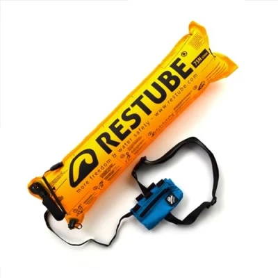 Abbildung von Restube extreme  Auftriebsboje für Kite surfen. Wind Foiling und Surfen