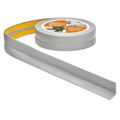 Abbildung von Quest Weichsockelleiste Selbstklebend 30 mm x Knickleiste, Abschlussleiste für Küche, Badezimmer Dichtungsband PVC, Flexibel, Wasserdicht, Dekorativ 5 Meter, Grau