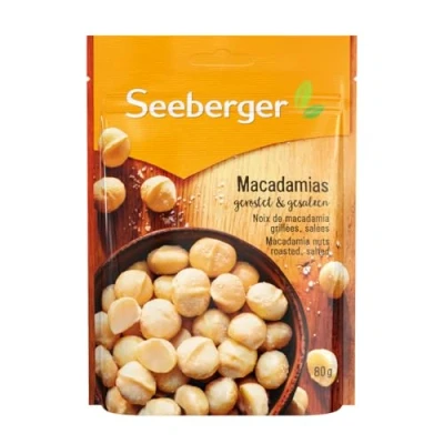 Abbildung von Seeberger Macadamias geröstet &amp; gesalzen 13er Pack: Feinstens veredelte Macadamianüsse schonend mit feiner Salznote intensiv nussig geschält, vegan (13 x 80 g)