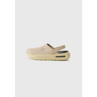 Abbildung von Crocs InMotion Clog 36 37 EU Taupe