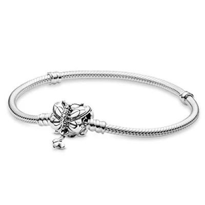 Abbildung von PANDORA Moments Schlangen Glierderarmband mit Schmetterlings Verschluss in Sterling Silber Collection, Größe 20