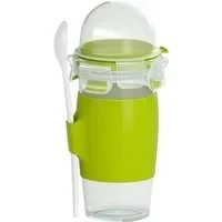 Abbildung von Emsa N10714 Clip &amp; Go Yoghurt Mug Fassungsvermögen: 450 ml Rund Inklusive Löffel und Topping Fach Transparent/Hellgrün 106/91/201 mm, 1 Stück (1er Pack)