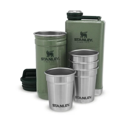 Abbildung von Stanley The Pre Party Shot Glass + Flask Set Wasserflasche