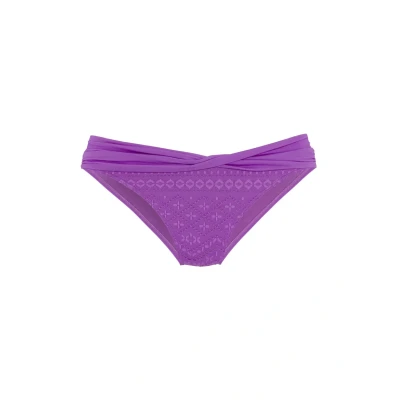 Abbildung von LASCANA Bikini Hose &quot;Omara&quot;, aus recycelten Material