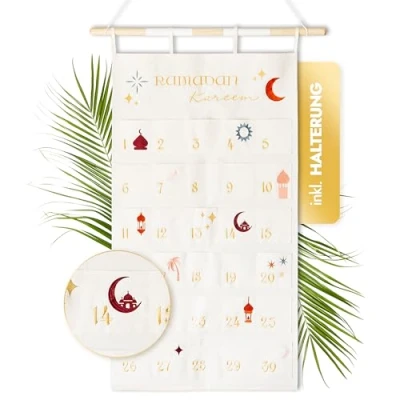 Abbildung von AMARI Wandkalender ® Ramadan aus Stoff mit Befestigungsstange