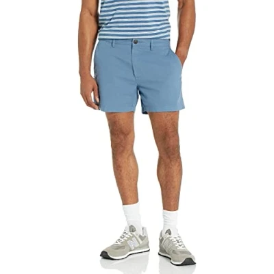 Abbildung von Amazon Essentials Herren Oxford Shorts aus leichtem bequemem Stretchmaterial 13 cm schmale Passform (zuvor Goodthreads), Blau, 28W