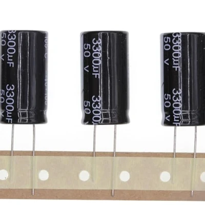 Abbildung von 10 Stück 50V 3300UF Steckbarer Aluminium Elektrolytkondensator 18x35 18 * 35mm
