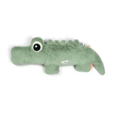 Abbildung von Done by Deer Kuscheltier Medium Croco Grün Baby Teddybär, 65 x 27 cm Stoff: 100% Polyester. Füllung: Polyesterfasern (recycelt) mit PP Perlenbeutel
