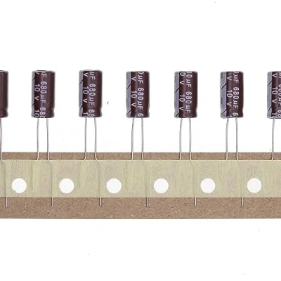 Abbildung von 100 Stück 10V 680UF Steckbarer Aluminium Elektrolytkondensator 6x11 6 * 11mm