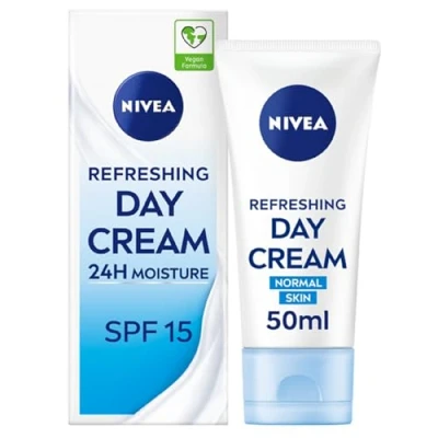 Abbildung von Nivea Refreshing 24H Vitamin E Tagescreme 50 ml (SPF 15)