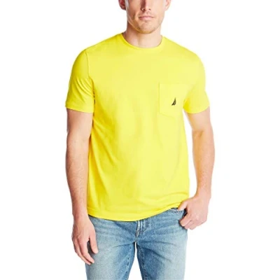 Abbildung von Nautica Herren Solides Rundhalsausschnitt, kurzärmelig und mit Tasche T Shirt, Zest, Mittel