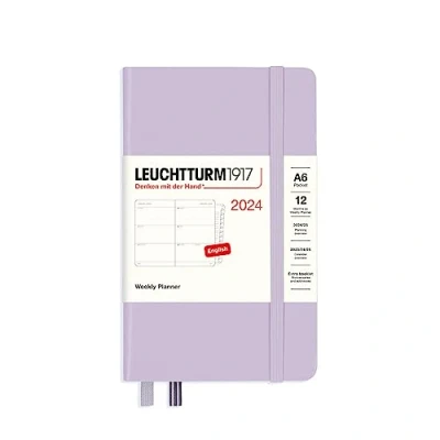 Abbildung von LEUCHTTURM1917 367626 Wochenkalender Pocket (A6) 2024, 12 Monate, Lilac, Englisch