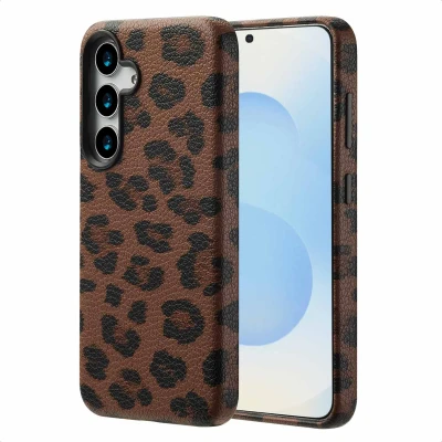 Abbildung von Samsung Galaxy S25 Hülle MagSafe Kunstleder Selencia Backcover Handyhülle Braun