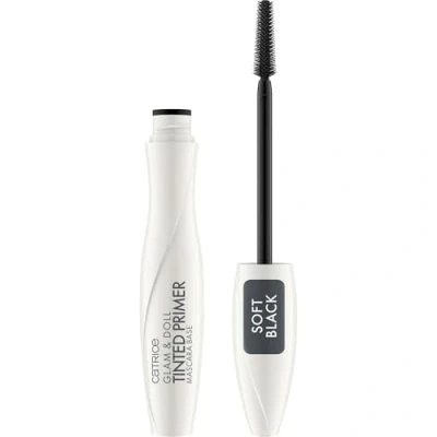 Abbildung von Catrice Glam &amp; Doll Tinted Primer Mascara Base, Grau, volumengebend, pflegend, grundierend, natürlich, matt, vegan, ohne Mikroplastikpartikel, Nanopartikel frei, Parfüm, 1er Pack (10ml)