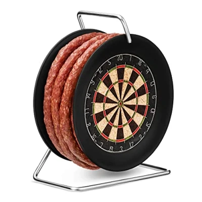 Abbildung von WURSTBARON® Wurst Kabeltrommel im Dartboard Design, 3,5m nach Krakauer Art, hochwertige Qualität und rauchiges Aroma, lustiges Geschenk, 240 g