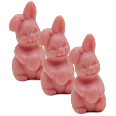 Abbildung von La Maison du Savon de Marseille Seife in Form eines französischen Häschens für Duschgel oder Dekoration, Passionsfrucht Duft, 20 g, 3 Stück