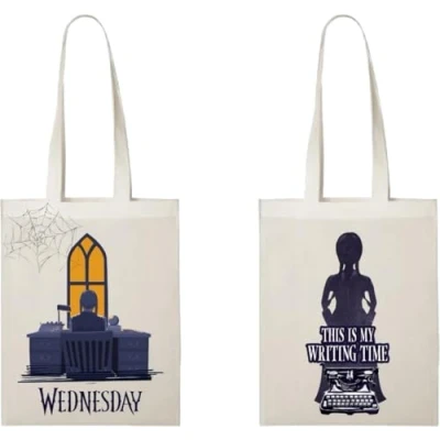 Abbildung von Konix Wednesday Tote Bag mit langen Griffen 38 x 42 cm 100% Polyester Motiv This Is Writing Time Weiß