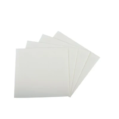 Abbildung von Quicky Airlaid Servietten, 1 lagig, weiß , 40 x cm 1/4 Falz, 4er Pack (4 50 Stück)