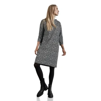 Abbildung von Gemustertes T Shirt Kleid