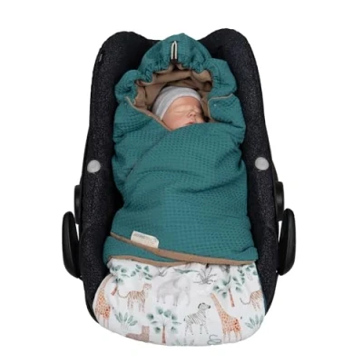 Abbildung von ULLENBOOM Einschlagdecke Babyschale, 100% OEKO TEX Materialien, Madagaskar (Made in EU) Babydecke für Kindersitz oder Kinderwagen, kuschelige Decke Babys, Ideal Herbst und Winter