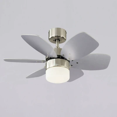 Abbildung von Westinghouse Lighting 76cm Deckenventilator Flora Royale mit Einzelleuchte und sechs Flügeln, Ausführung in Seidenmattem Opalmilchglas, Wendeflügeln Silber/Weiß