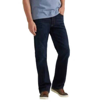 Abbildung von Wrangler Authentics Herren Relaxed Fit Boot Cut Jeans, Dark Harbor, 36W / 30L