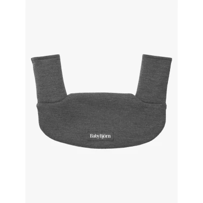 Abbildung von BabyBjörn Lätzchen für Babytrage Mini und Move, Jersey, Dunkelgrau
