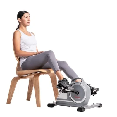 Abbildung von Sunny Health &amp; Fitness Magnetisches Mini Heimtrainer unter dem Schreibtisch, Doppelfunktions Pedaltrainer mit digitalem Monitor, Arm /Bein Fahrrad für den Innenbereich zu Hause und im BüroSF B020026