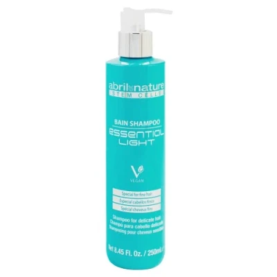 Abbildung von abril et nature Essential Light Shampoo für feines, empfindliches und/oder gefärbtes Haar Oxigeniert und verjüngt Beschwert nicht Verleiht Volumen Behandlung mit Stammzellen 250 ml