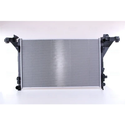 Abbildung von NISSENS 630733 Kühler, Motorkühlung Aluminium 773 469 26 Kühlrippen gelötet RENAULT: MASTER 3 Kasten, Bus, Pritsche/Fahrgestell